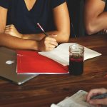 El poder del entretenimiento en la vida moderna: más que solo diversión